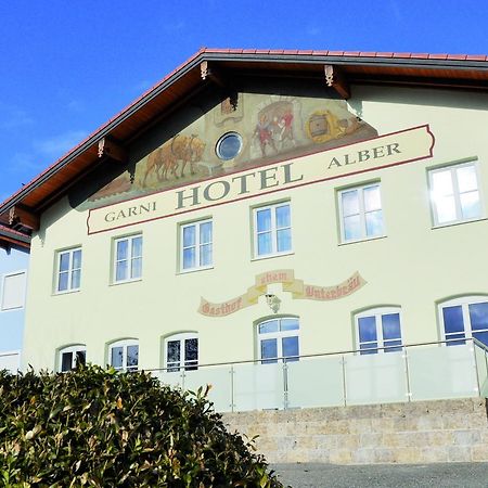 Garni Hotel Alber Marktl Exterior foto
